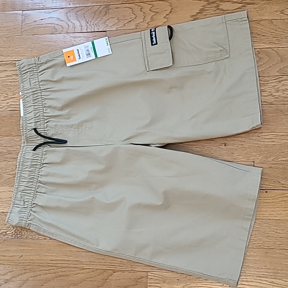 TIMBERLAND BRAND BOYS ELASTIC WAISTBAND PULL-ON KHAKI CARGO SHORTS SIZE LARGE